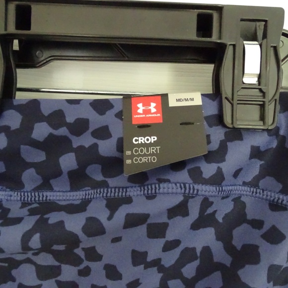 NWT Women's Under Armor Pixel Print U.S. Navy Capri - Picture 5 of 7
